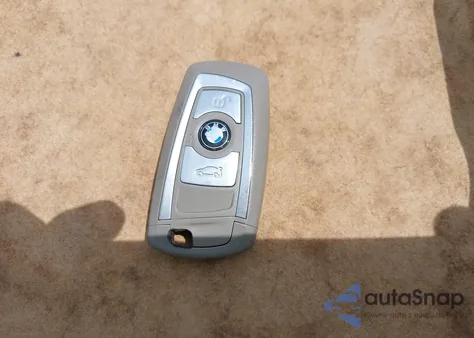 2012 BMW 328I из США, поврежденный, VIN WBA3A5C53CF258624